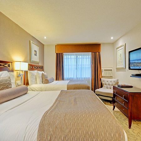 Red Lion Inn And Suites Victoria Saanich Zewnętrze zdjęcie