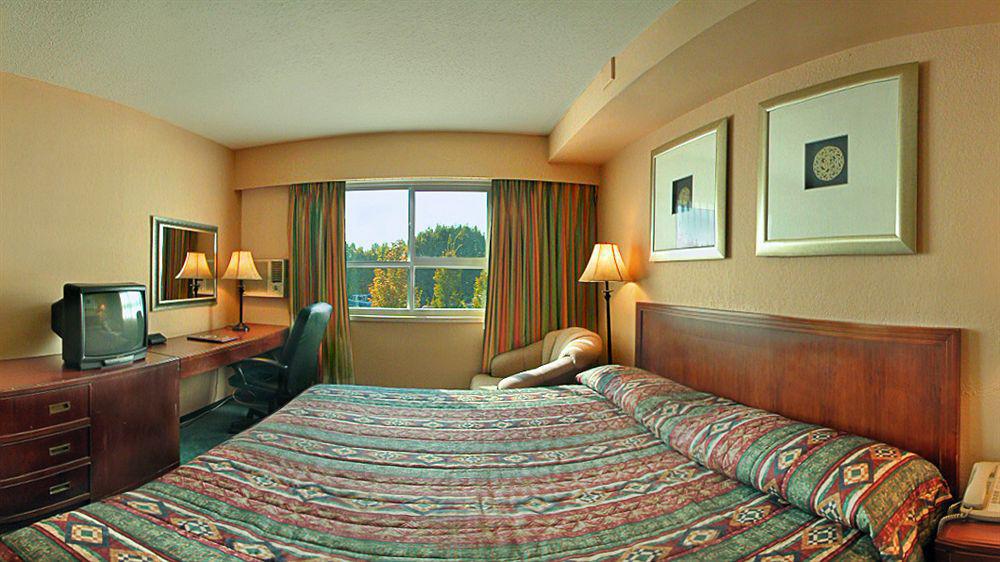 Red Lion Inn And Suites Victoria Saanich Zewnętrze zdjęcie