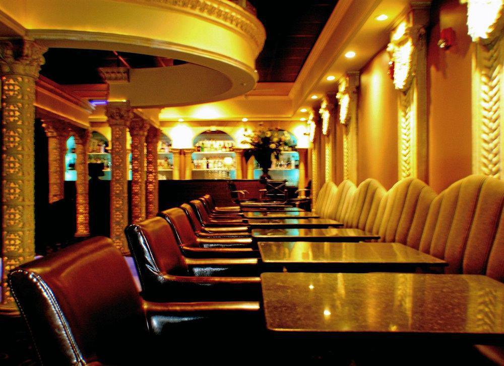 Red Lion Inn And Suites Victoria Saanich Restauracja zdjęcie